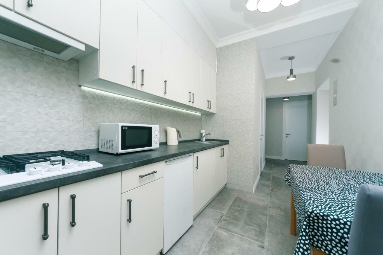 Lux , Two Bedrums Kyiv Exterior foto